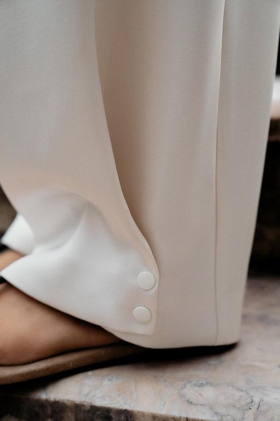 Pantalon coupe barrel satiné