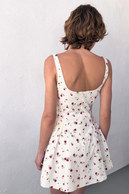 Robe volumineuse à imprimé floral