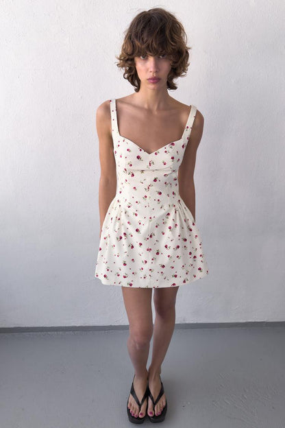 Robe volumineuse à imprimé floral