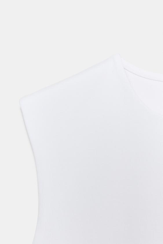 T-shirt sans manches