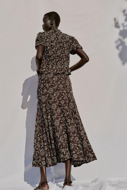 Jupe midi brodée