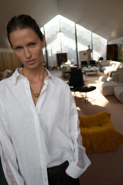 Chemise oversize en lin et dentelle
