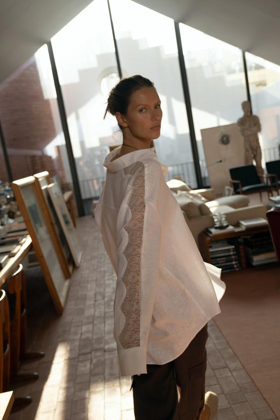Chemise oversize en lin et dentelle