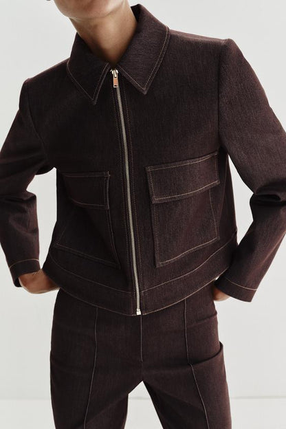 Veste courte à poches à rabat