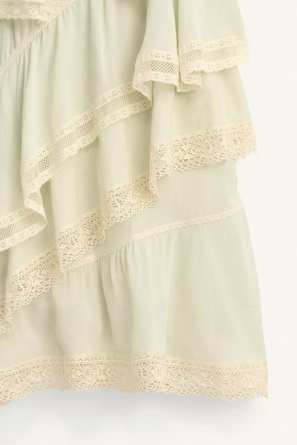 Robe à volants en dentelle Édition limitée