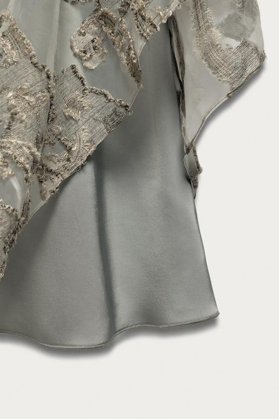 Robe tunique en jacquard à sequins Marisa Berenson x Zara