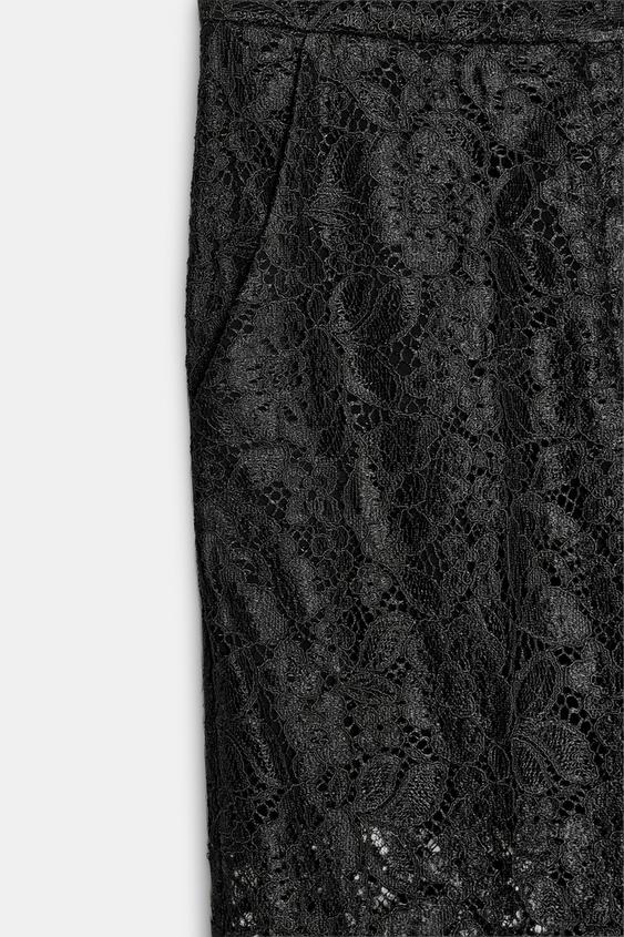 Pantalon droit en dentelle