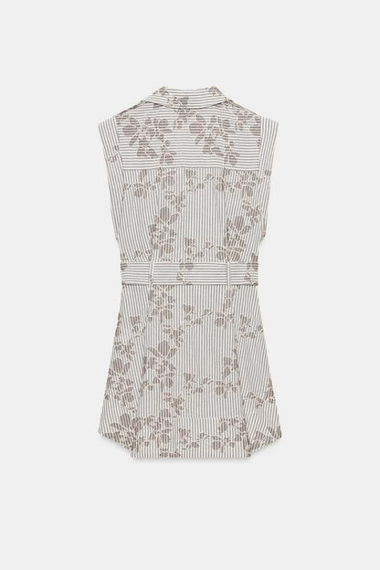 Robe brodée à sequins avec ceinture