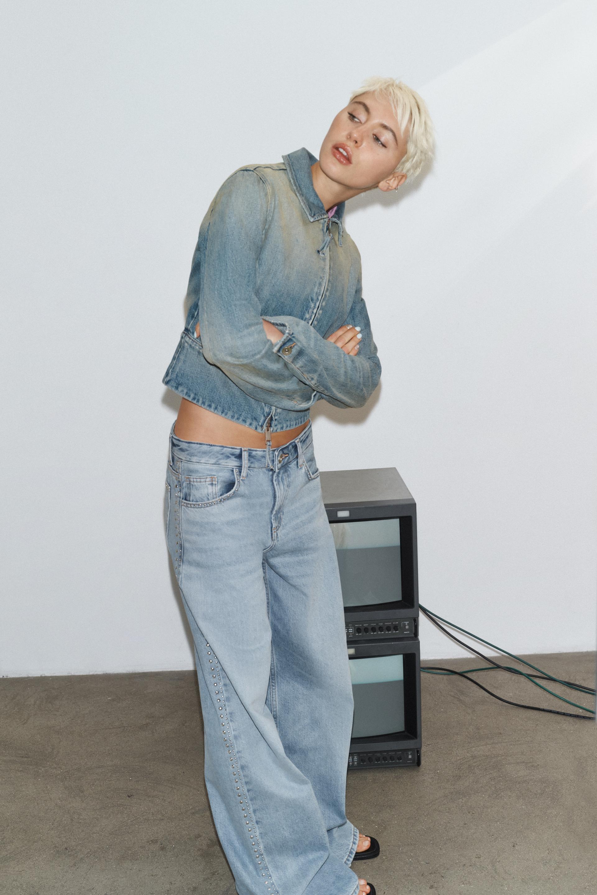 Veste en denim TRF à fermeture zippée