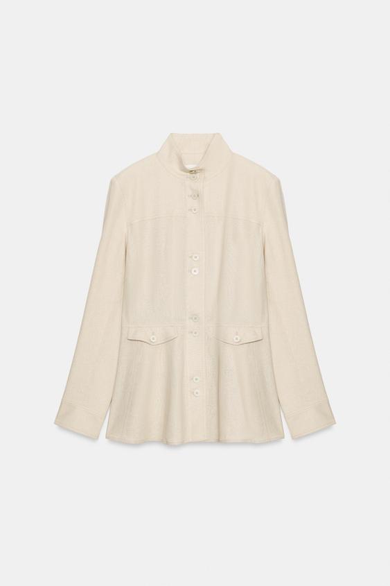 Veste cintrée à épaulettes en lin