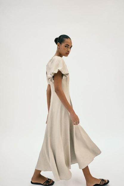 Robe midi en lin à manches bouffantes