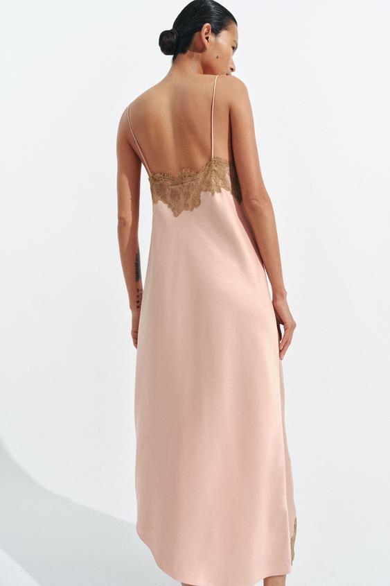 Robe satinée en dentelle ZW Collection