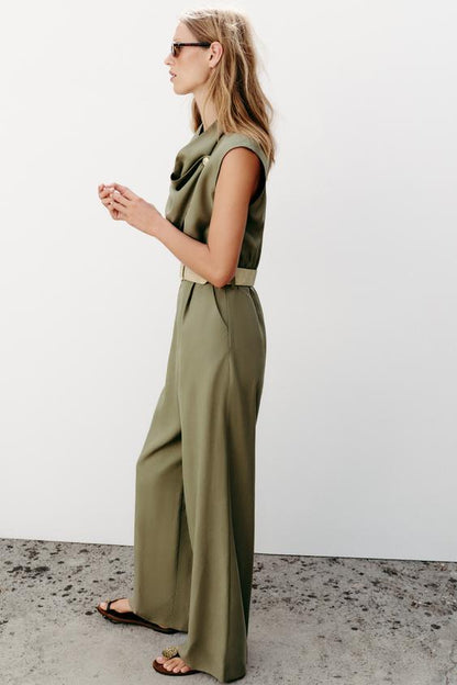 Combinaison longue avec ceinture