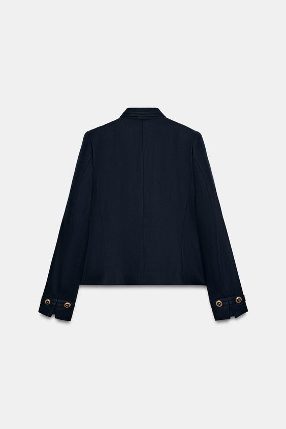 Blazer cintré à bouton doré