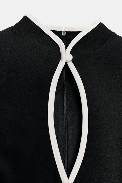Robe mini à passepoils contrastés