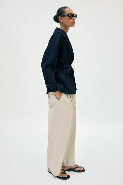 Veste trench en lin avec ceinture