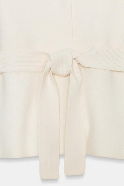 Gilet en maille avec ceinture