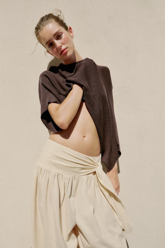 Pull cape court en maille