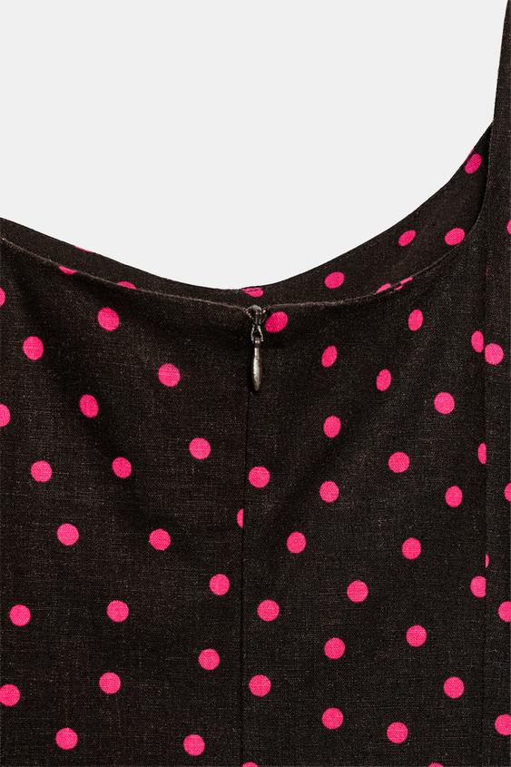 Robe à pois à manches bouffantes en lin