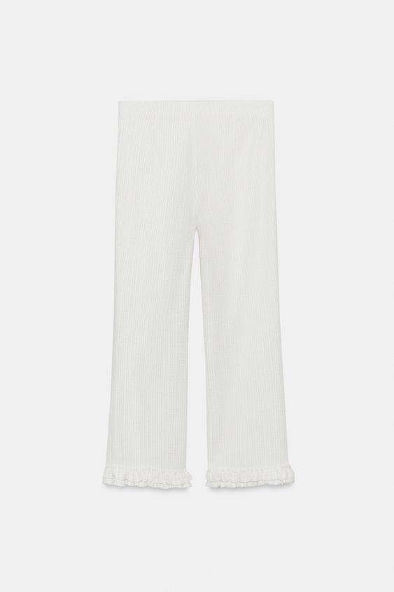 Pantalon légèrement évasé à volants