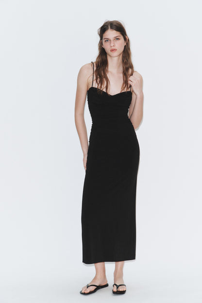 Robe midi à bretelles et fronces