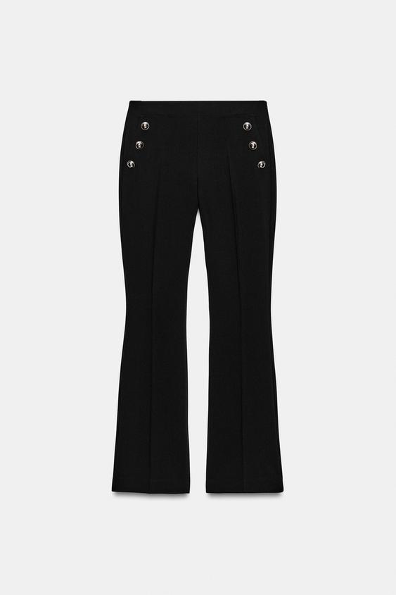 Pantalon coupe évasée à boutons