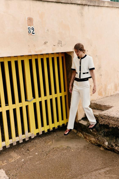 Pantalon droit à taille contrastée