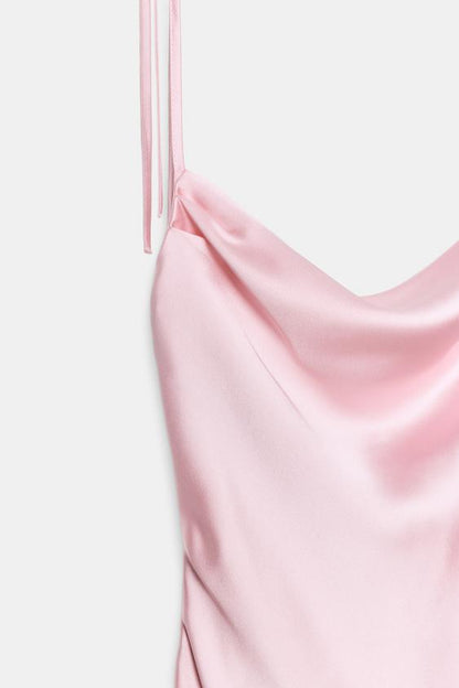 Robe midi satinée à bretelles avec nœuds