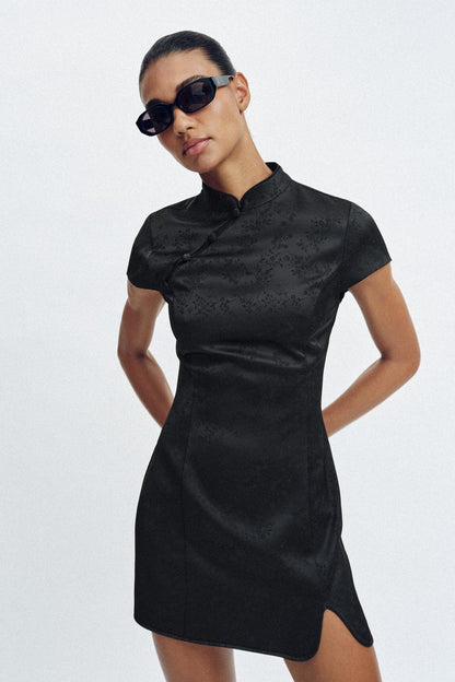Robe courte en jacquard