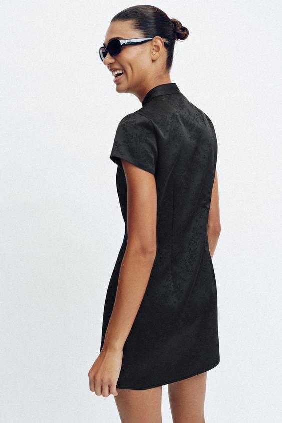 Robe courte en jacquard