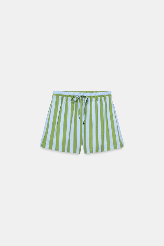 Short à rayures