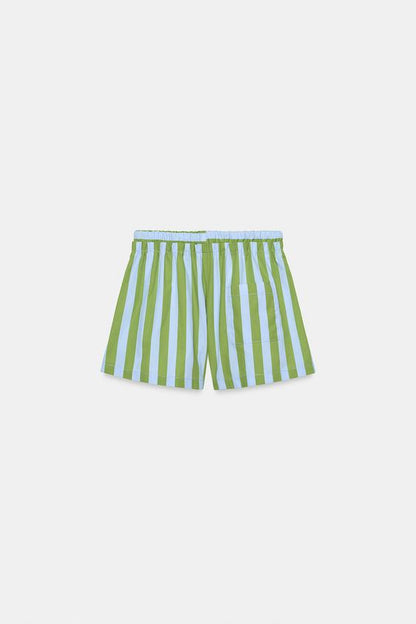 Short à rayures