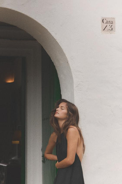 Robe dos-nu fluide