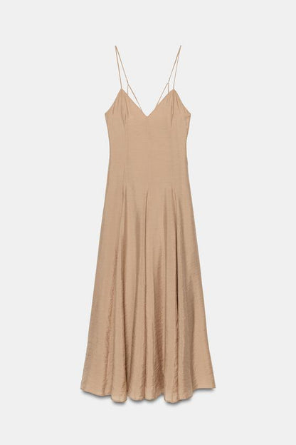 Robe midi fluide à bretelles