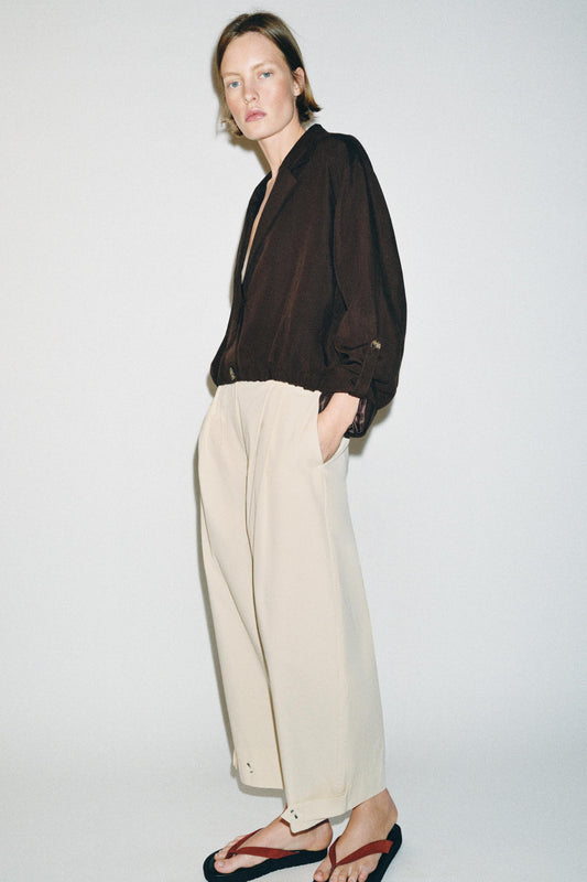 Veste courte à bas élastiqué