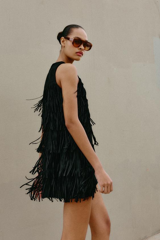 Robe à franges effet suédine à clous
