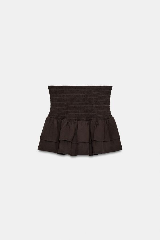 Short smocké à volants