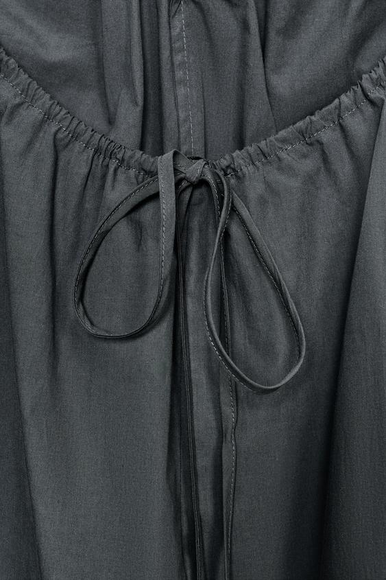 Robe mini dos-nu à fronces