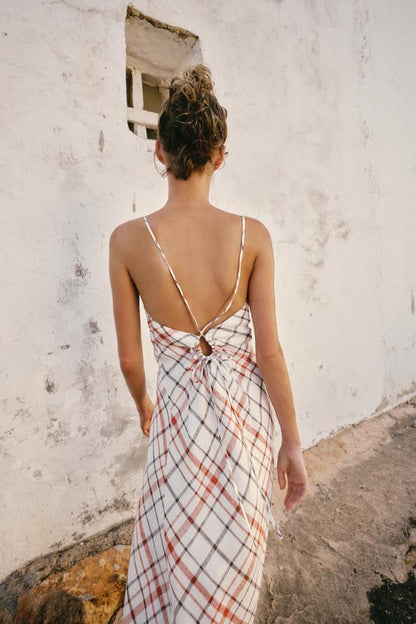 Robe midi à carreaux en lin