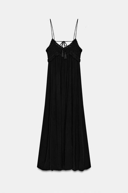 Robe longue contrastée en maille au crochet