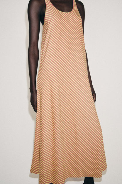 Robe longue à rayures