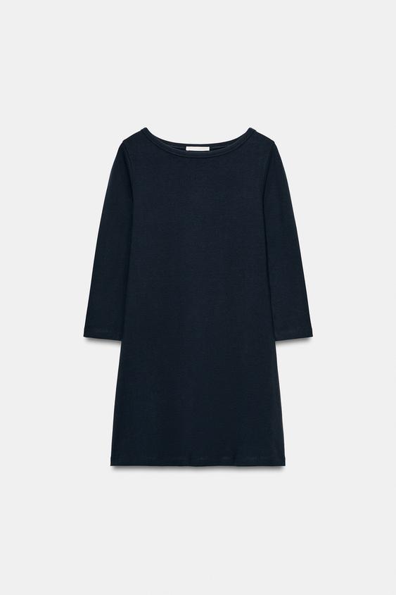 Robe courte à col bateau