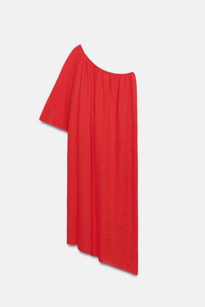 Robe en maille asymétrique