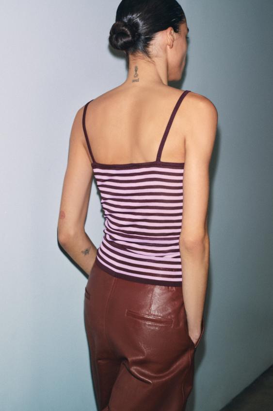 Top rayé en maille à bretelles