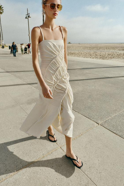 Robe longue drapée