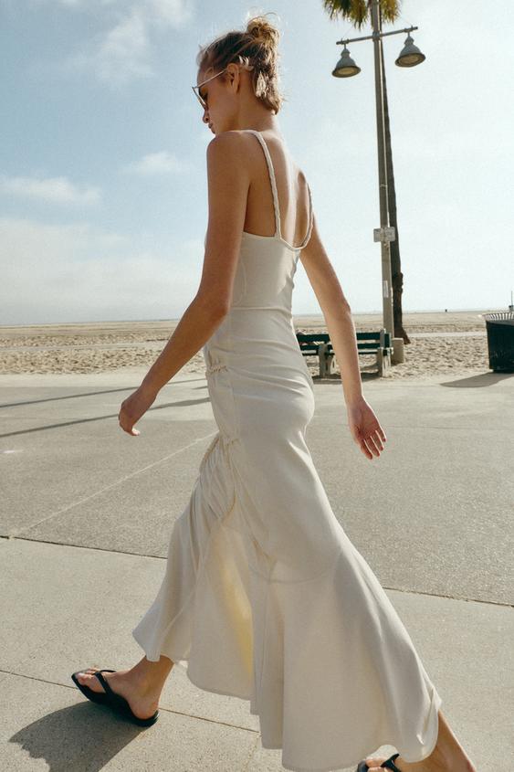 Robe longue drapée