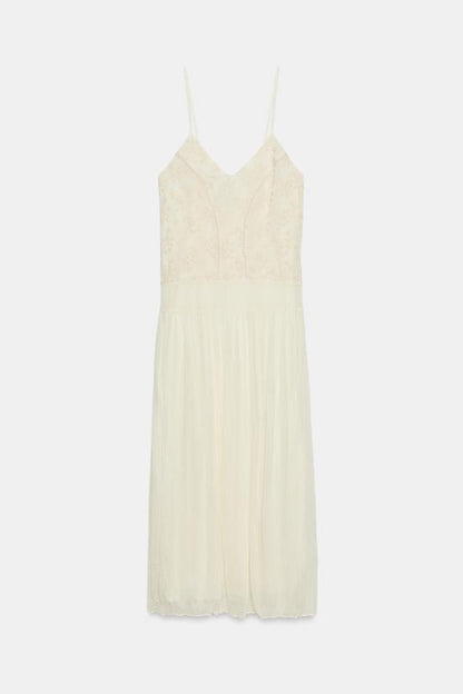 Robe nuisette brodée