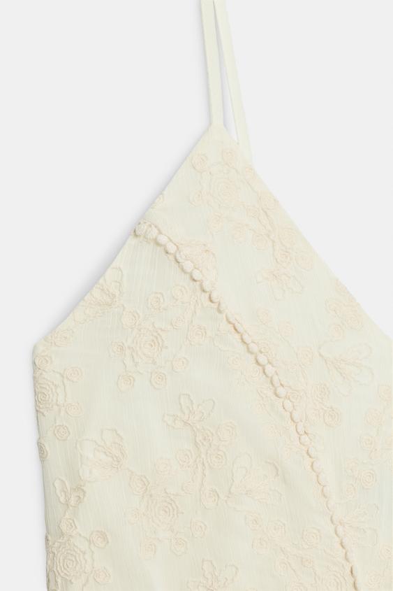 Robe nuisette brodée