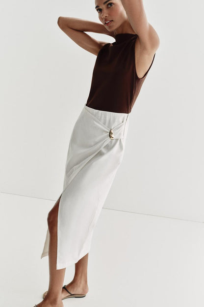 Robe midi contrastée à détail métallique