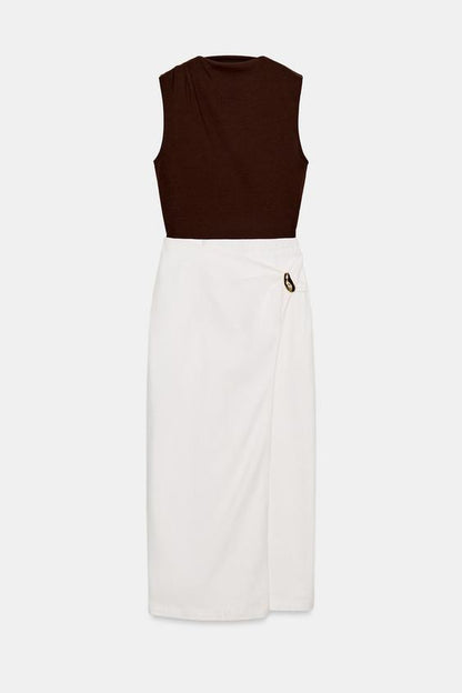Robe midi contrastée à détail métallique